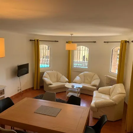 Apartment Provencale A Frejus